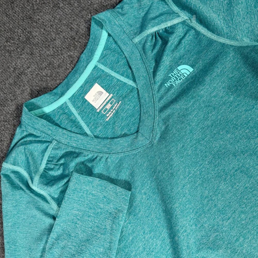 The North Face Womens FlashDry V-Neck Long Sleeve Teal Heather Top Medium #4450